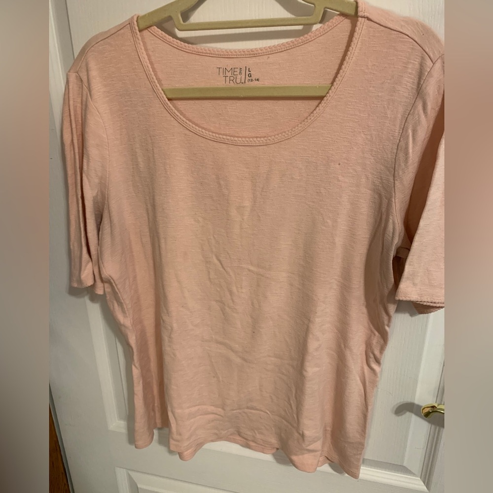 Time and True Women’s Large Pink T-Shirt – Casual Short Sleeve